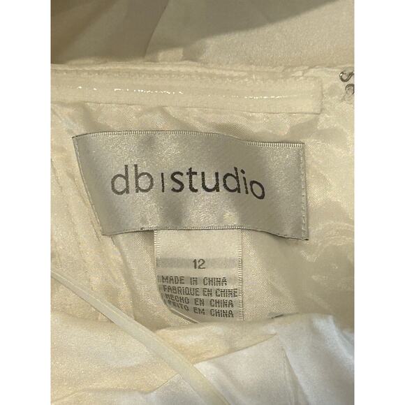NWT Women's size 12 Beaded White Dress dbstudio Bridal - Picture 7 of 7